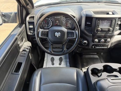 Used 2022 RAM 2500 Tradesman w/ Chrome Appearance Group image 10