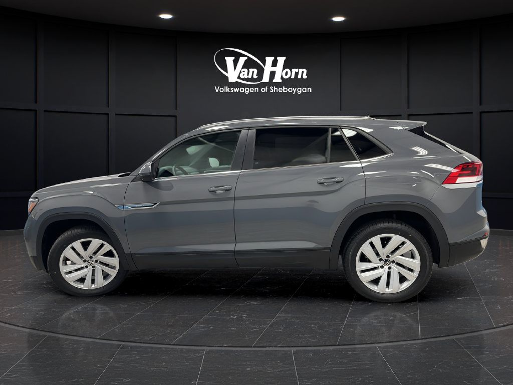 Used 2023 Volkswagen Atlas Cross Sport SE w/ Panoramic Sunroof Package AWD/4WD image 4