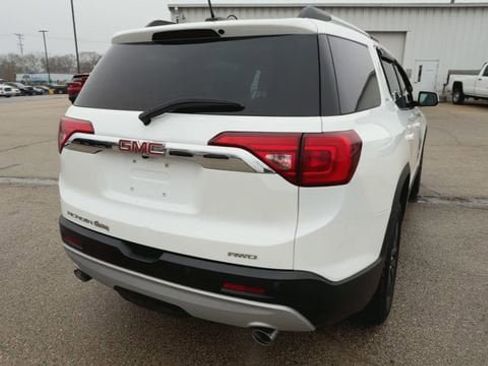 Used 2019 GMC Acadia SLT image 8