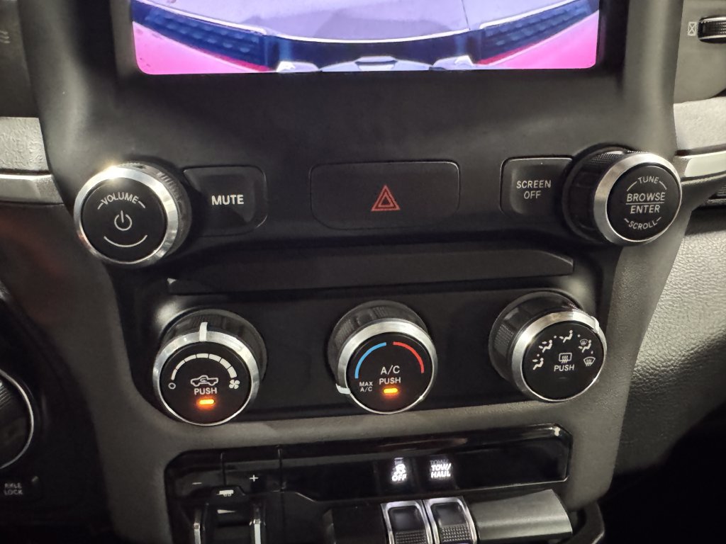 Used 2019 RAM 1500 Big Horn AWD/4WD image 36
