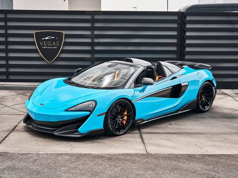 Used 2020 McLaren 600LT Spider RWD image 5