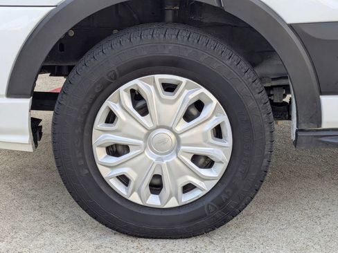 Used 2023 Ford Transit 350 XLT image 11