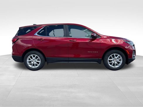 Used 2024 Chevrolet Equinox LT w/ LPO, Floor Liner Package AWD/4WD image 26