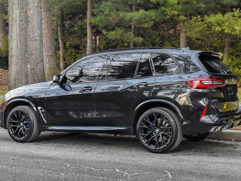 Used 2021 BMW X5 M w/ Executive Package image 5