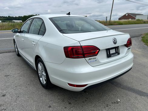Used 2014 Volkswagen Jetta Hybrid Sedan FWD image 8