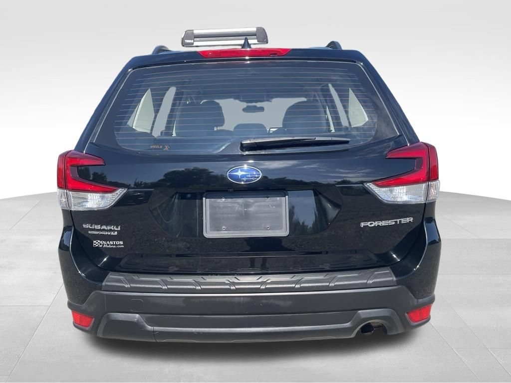 Used 2021 Subaru Forester AWD/4WD image 12