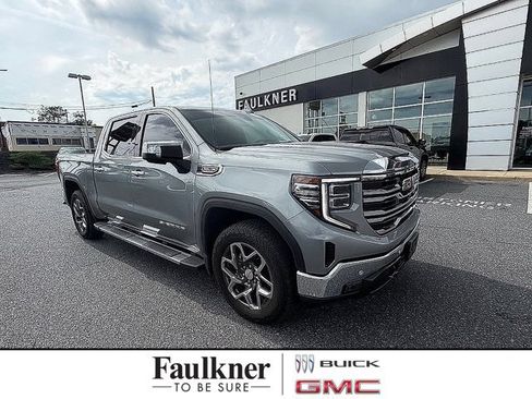 Used 2024 GMC Sierra 1500 SLT w/ SLT Premium Plus Package AWD/4WD image 1