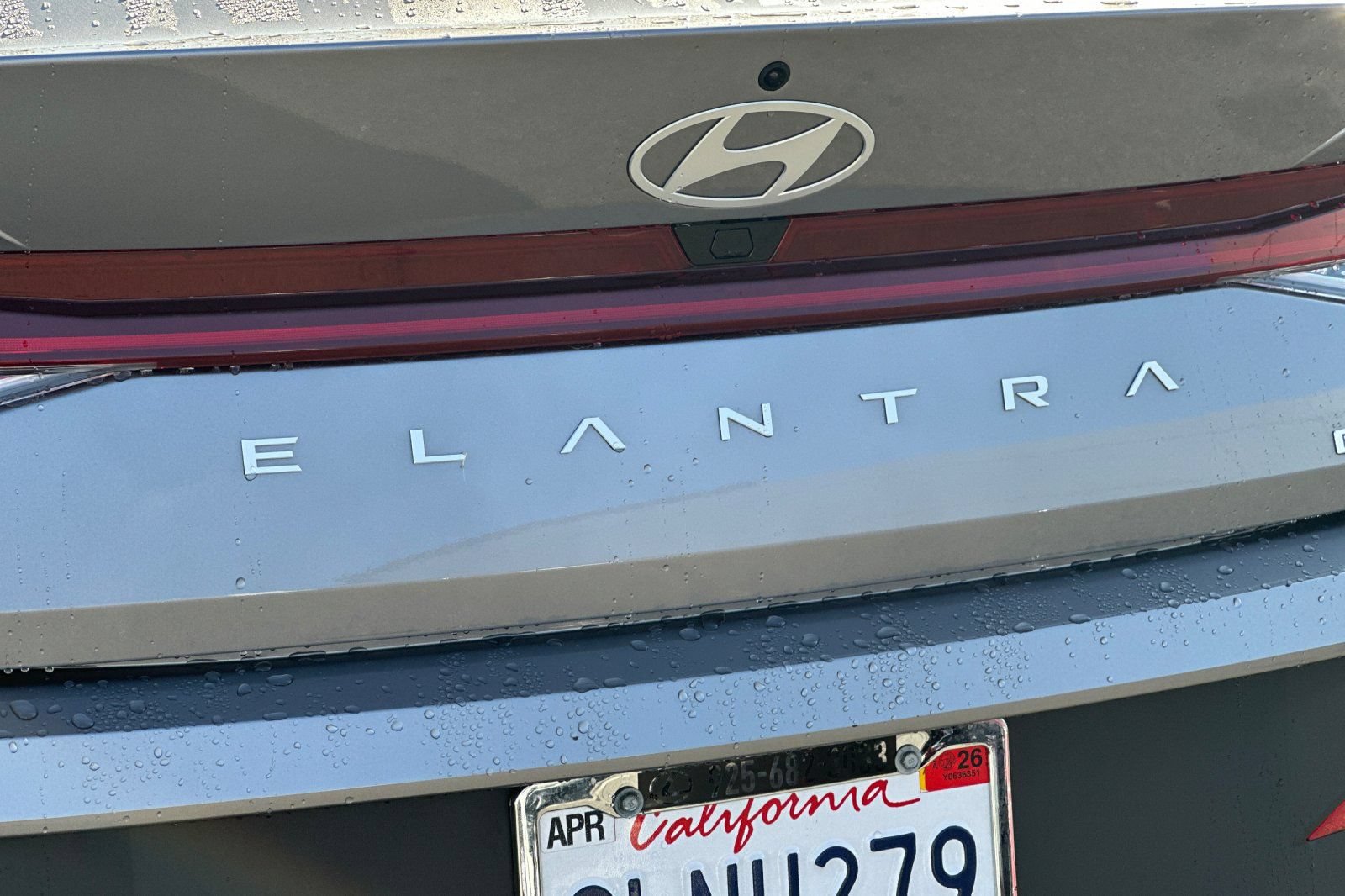 Used 2024 Hyundai Elantra Blue FWD image 21