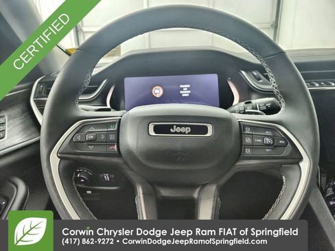 Certified 2023 Jeep Grand Cherokee L Limited w/ Trailer Tow Group (B) image 14