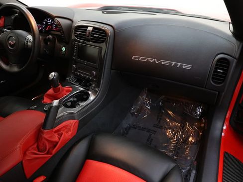 Used 2010 Chevrolet Corvette ZR1 w/ Preferred Equipment Group RWD image 86