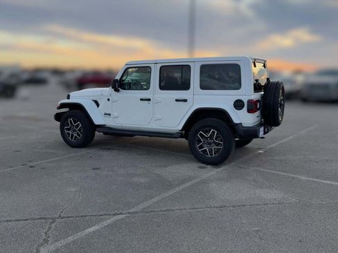New 2026 Jeep Wrangler Sahara image 7