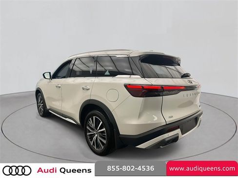 Used 2023 INFINITI QX60 Sensory image 2