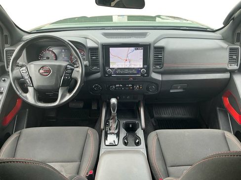 Used 2022 Nissan Frontier PRO-4X w/ Technology Package AWD/4WD image 17