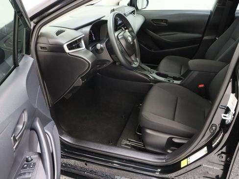 Used 2026 Toyota Corolla LE FWD image 14
