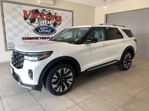 New 2026 Ford Explorer Platinum AWD/4WD image 1