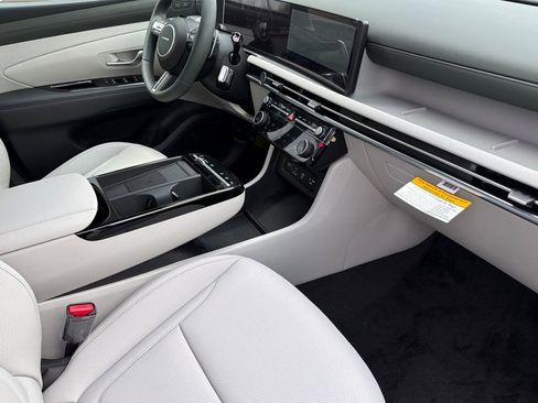 New 2026 Hyundai Tucson Limited image 14