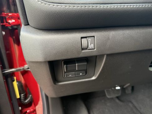 New 2026 Chevrolet Colorado LT w/ LT Convenience Package image 31