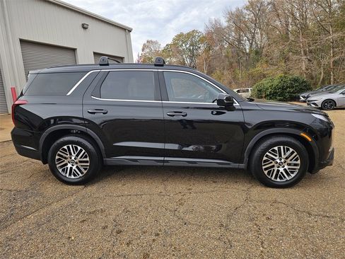 Certified 2023 Hyundai Palisade XRT w/ Cargo Package image 3