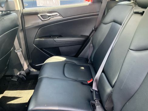 Used 2023 Kia Sportage EX FWD image 35