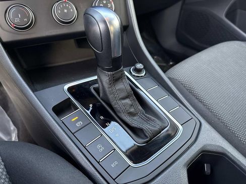 Used 2019 Volkswagen Jetta S image 31