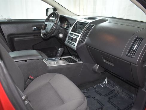 Used 2010 Ford Edge SEL FWD image 19