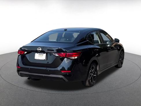 Used 2025 Nissan Sentra SV FWD image 14