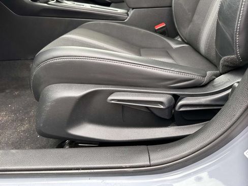 Used 2023 Honda Civic Sport image 10