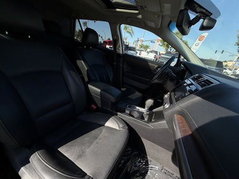 Used 2017 Subaru Outback 2.5i Limited AWD/4WD image 67