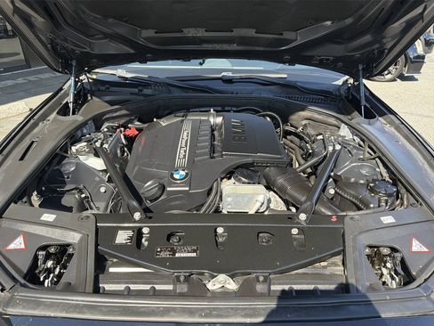 Used 2014 BMW 535i Sedan RWD image 12