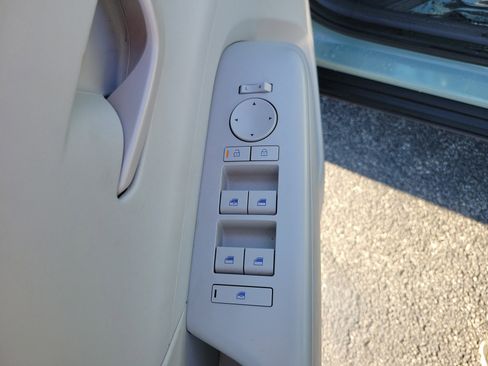 Used 2024 Hyundai Kona SEL image 17