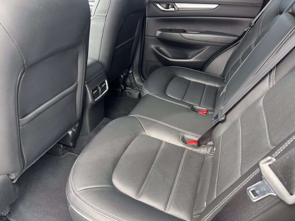 Used 2025 MAZDA CX-5 AWD 2.5 S w/ Preferred Package image 12
