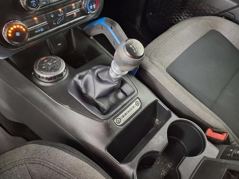 Used 2021 Ford Bronco 2-Door AWD/4WD image 17