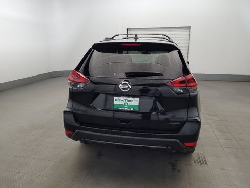 Used 2018 Nissan Rogue SV w/ Premium Package AWD/4WD image 7