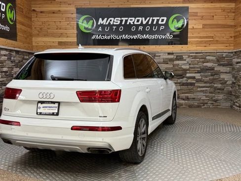 Used 2019 Audi Q7 3.0T Premium w/ Cold Weather Package AWD/4WD image 10