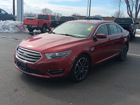 Used 2017 Ford Taurus SEL w/ Equipment Group 201A image 11