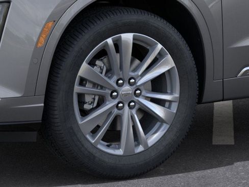 New 2025 Cadillac XT6 Premium Luxury w/ Technology Package image 9