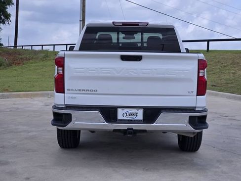 Used 2025 Chevrolet Silverado 1500 LT w/ Safety Package AWD/4WD image 7