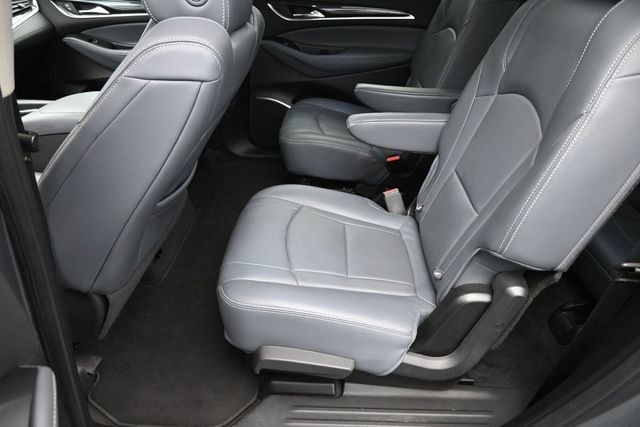 Used 2019 Buick Enclave Essence FWD image 15
