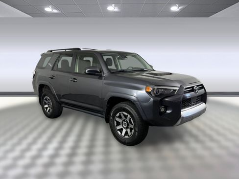 Used 2021 Toyota 4Runner TRD Off-Road AWD/4WD image 7