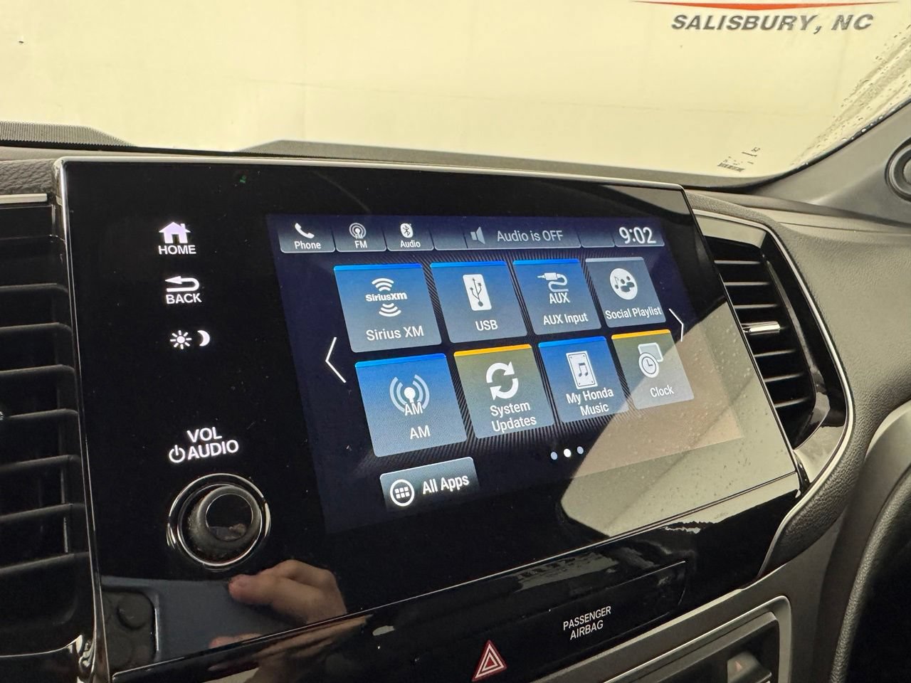 Used 2023 Honda Passport EX-L image 19