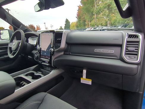 New 2026 RAM 1500 Big Horn AWD/4WD image 24