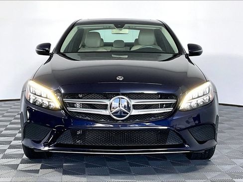 Used 2019 Mercedes-Benz C 300 4MATIC Sedan image 3