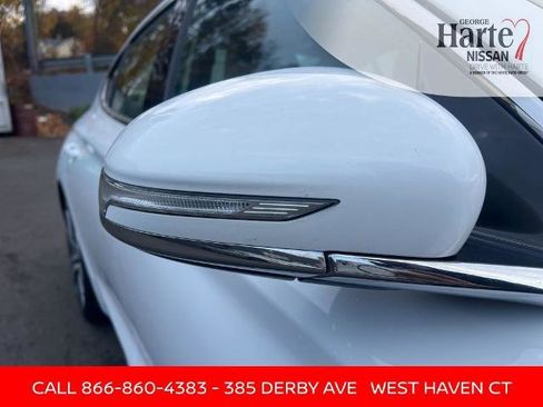 Used 2023 Genesis G70 2.0T image 24