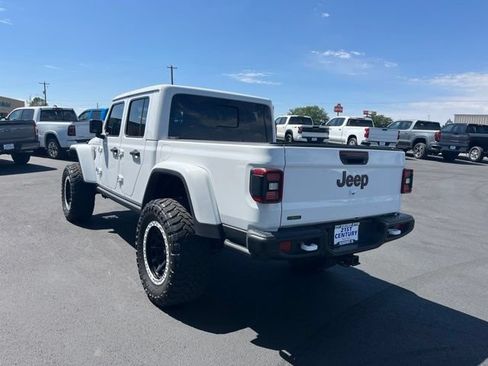 Used 2021 Jeep Gladiator Rubicon AWD/4WD image 9
