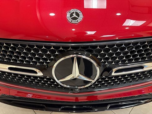 New 2027 Mercedes-Benz GLC 300 image 7