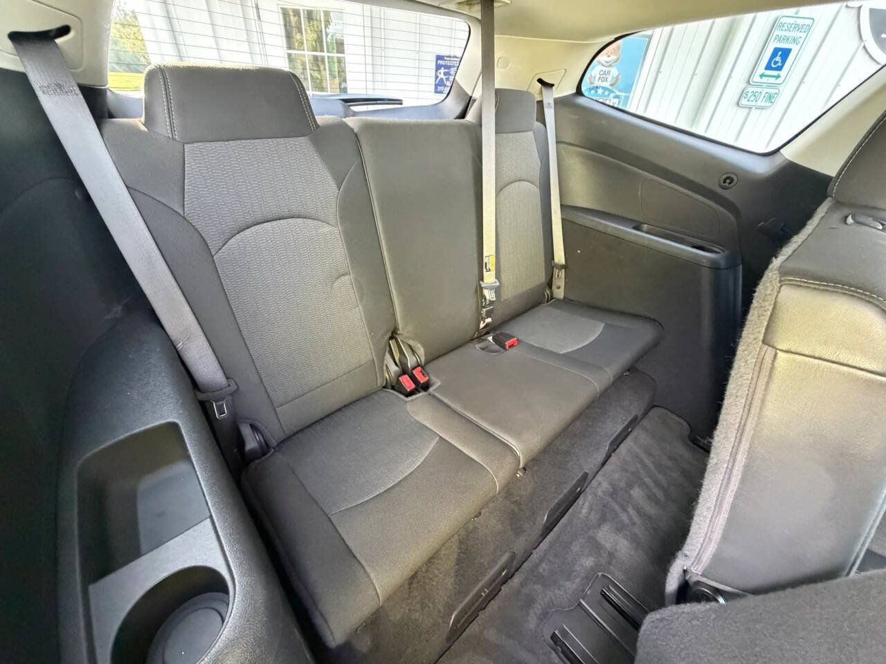 Used 2015 Chevrolet Traverse LT FWD image 19