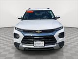 Used 2023 Chevrolet TrailBlazer LT image 2