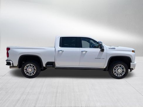 Certified 2022 Chevrolet Silverado 2500 High Country w/ Z71 Off-Road Package AWD/4WD image 7