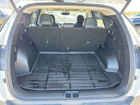 Used 2022 Hyundai Tucson Limited FWD image 14