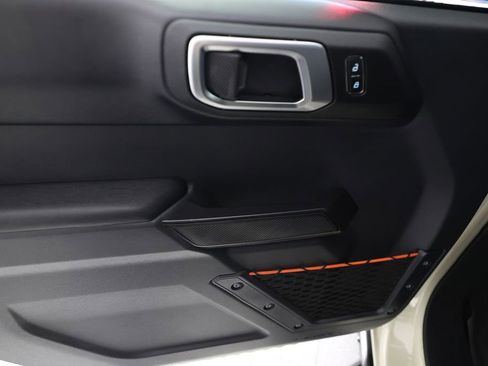 Used 2025 Ford Bronco Raptor w/ Interior Carbon Fiber Pack AWD/4WD image 15